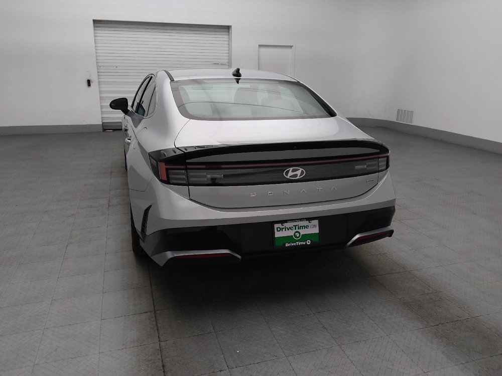Used 2025 Hyundai Sonata SEL AWD/4WD image 6
