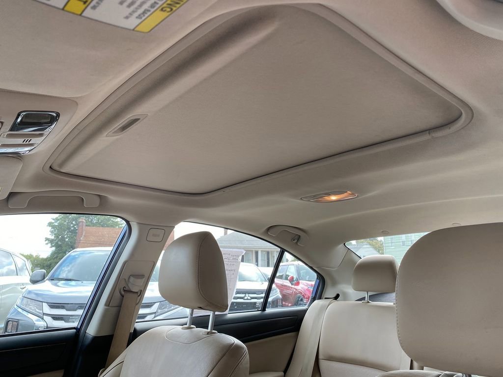 Used 2015 Subaru Legacy 2.5i Limited image 24