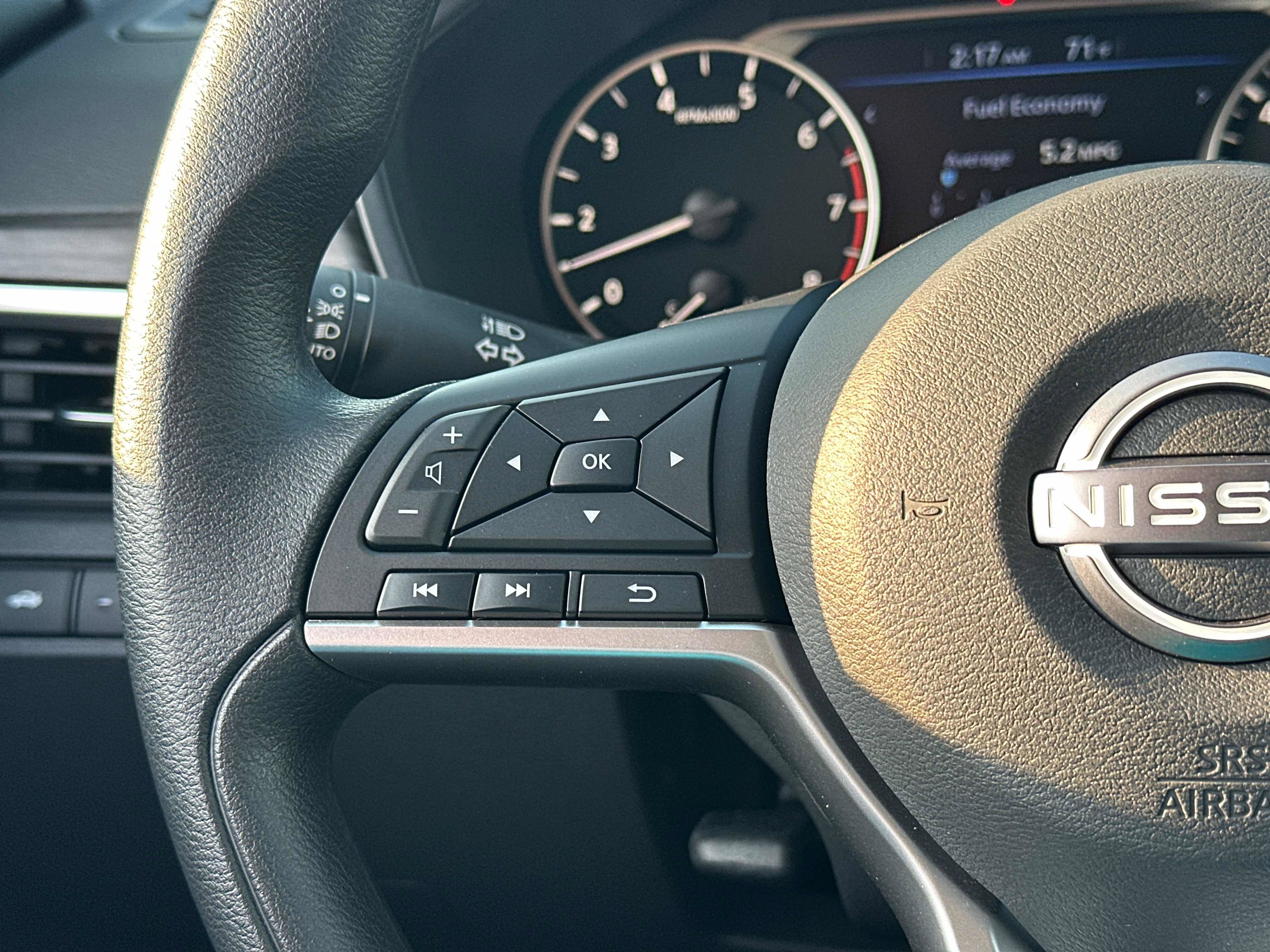 New 2026 Nissan Altima 2.5 SV FWD image 37