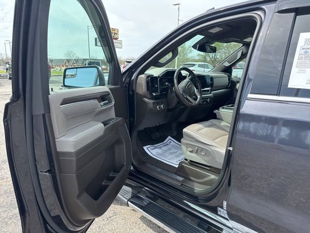 Used 2022 GMC Sierra 1500 SLT image 5