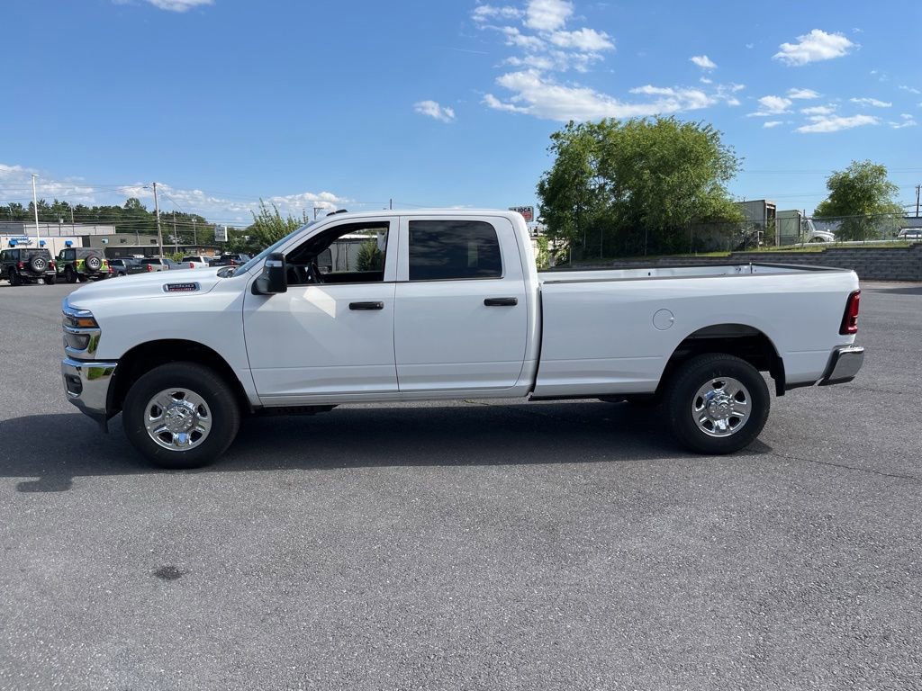 New 2026 RAM 2500 Tradesman AWD/4WD image 4