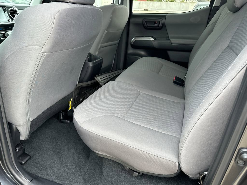 Used 2023 Toyota Tacoma SR5 w/ Technology Package image 16