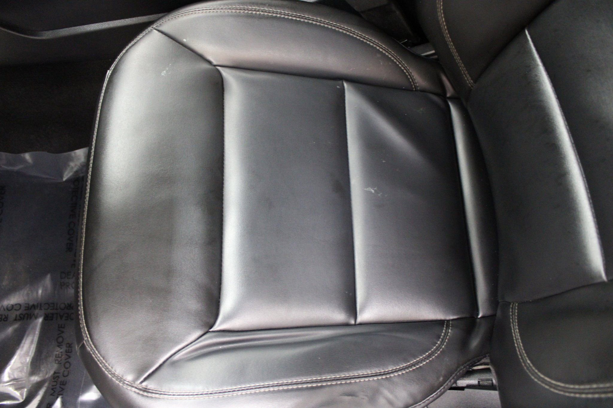 Used 2021 Ford Explorer XLT w/ Equipment Group 202A image 17