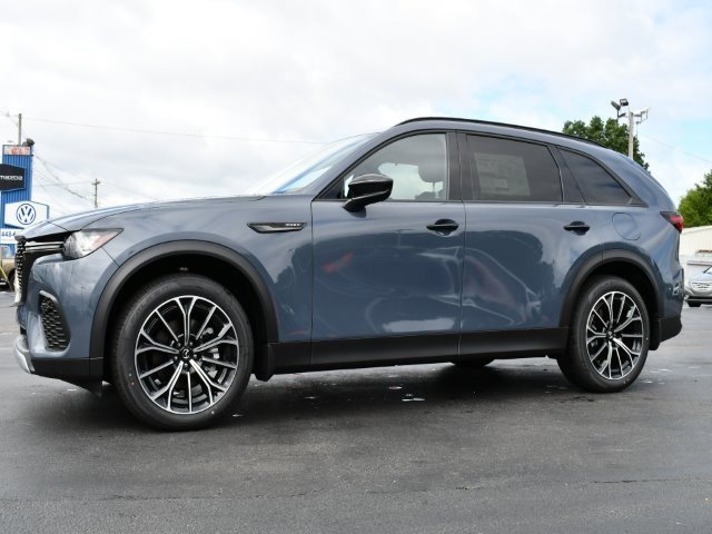 New 2025 MAZDA CX-70 Plug-In Hybrid w/ Premium Pkg image 3