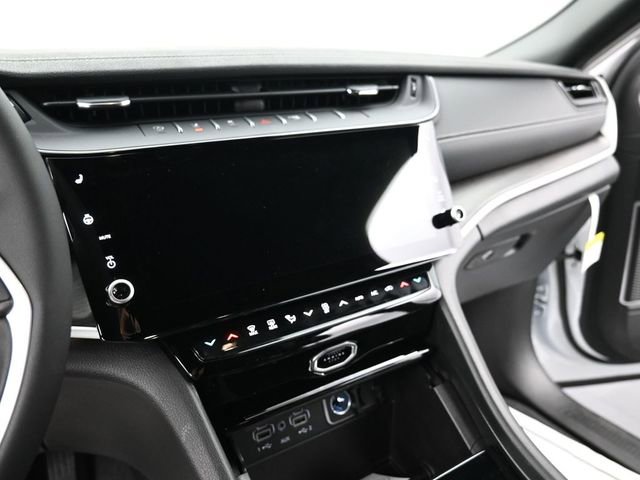 New 2026 Jeep Grand Cherokee L Limited w/ Limited Altitude Package image 21