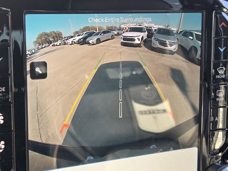 Used 2024 RAM 1500 Limited w/ Body Color Bumper Group image 19