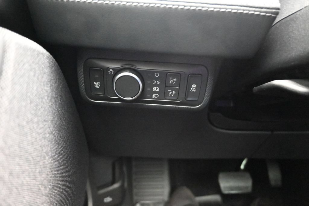 Certified 2022 Ford Mustang Mach-E Premium AWD/4WD image 18