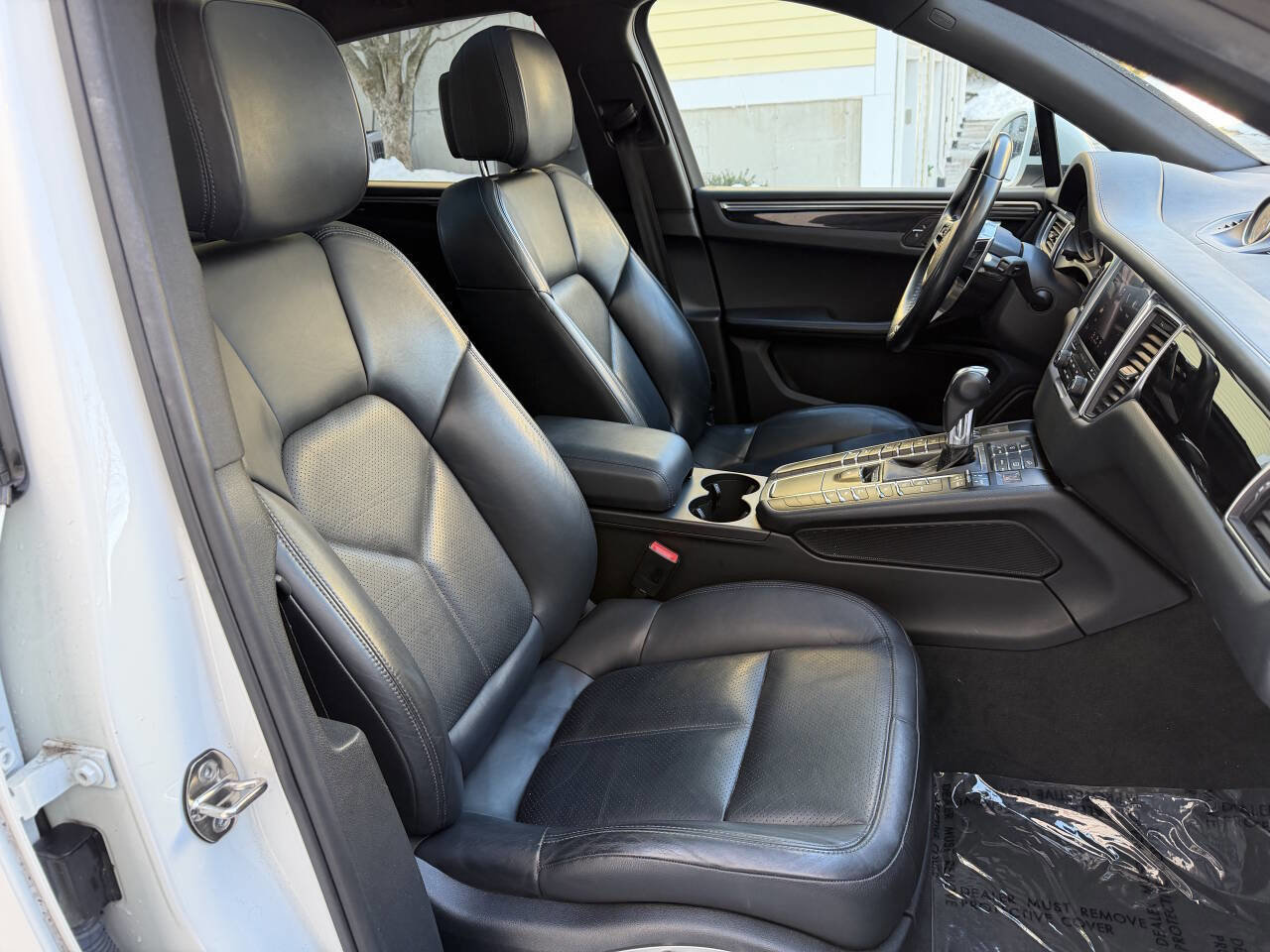 Used 2017 Porsche Macan image 18