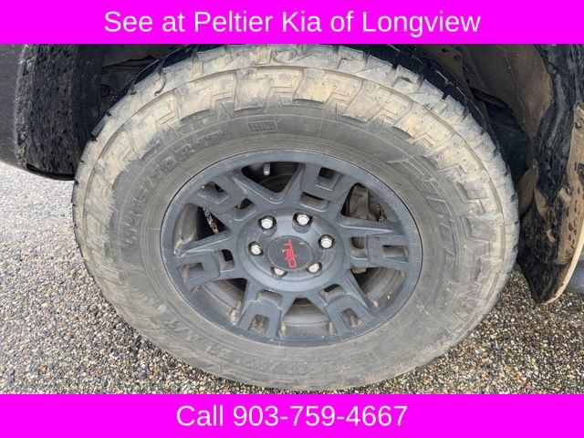 Used 2023 Toyota 4Runner SR5 Premium w/ Moonroof Package AWD/4WD image 9
