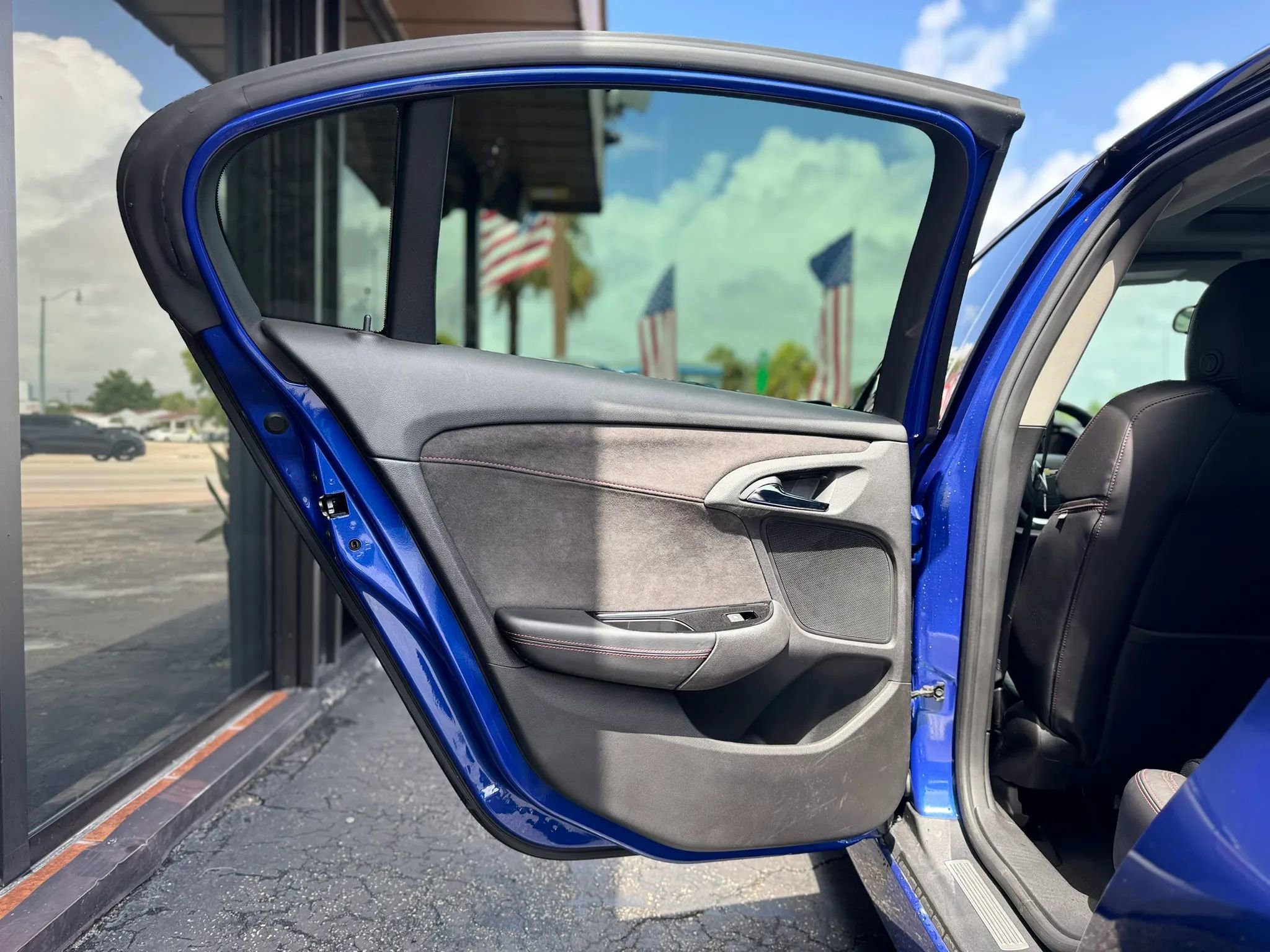 Used 2017 Chevrolet SS image 15