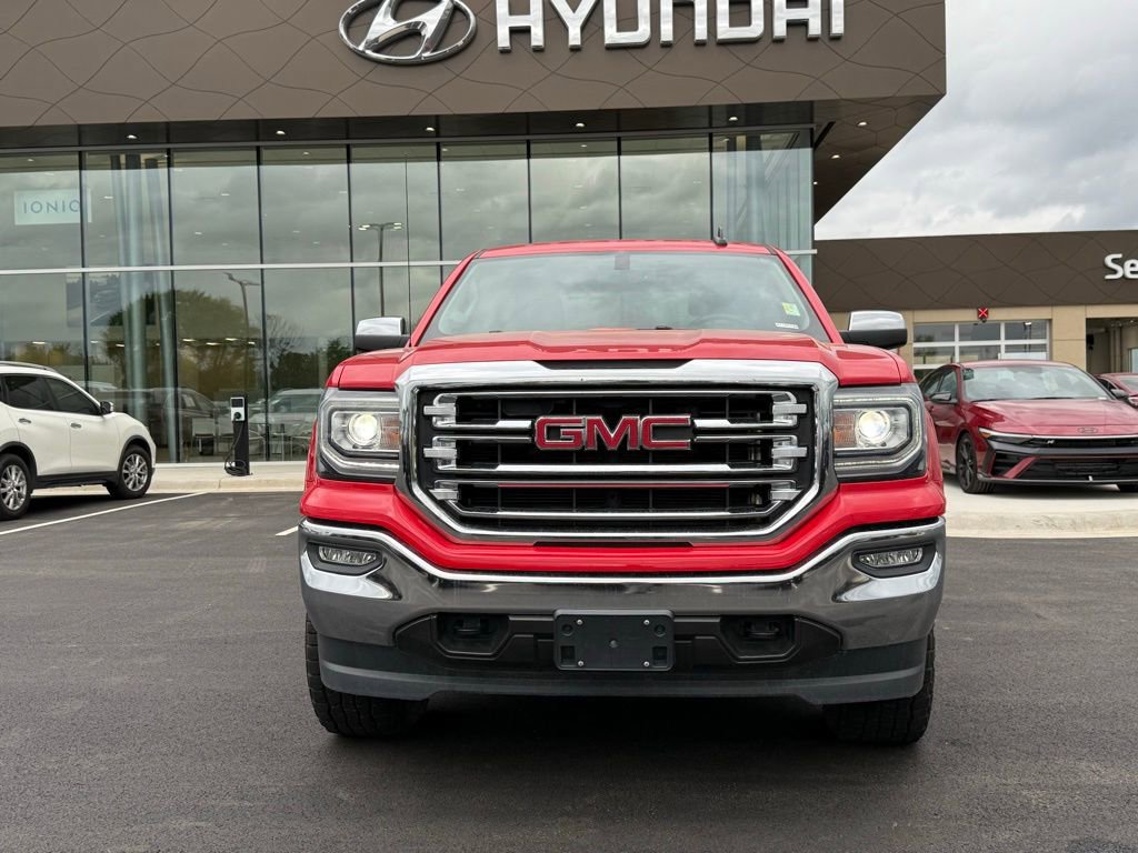 Used 2018 GMC Sierra 1500 SLT w/ SLT Premium Package image 2