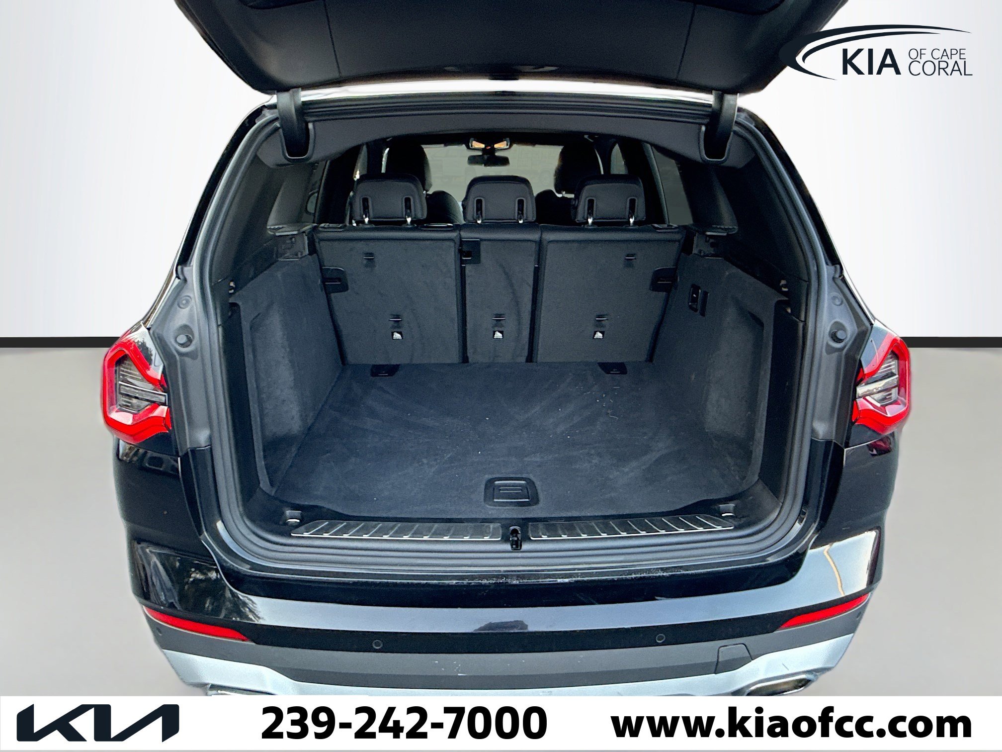 Used 2024 BMW X3 xDrive30i image 11