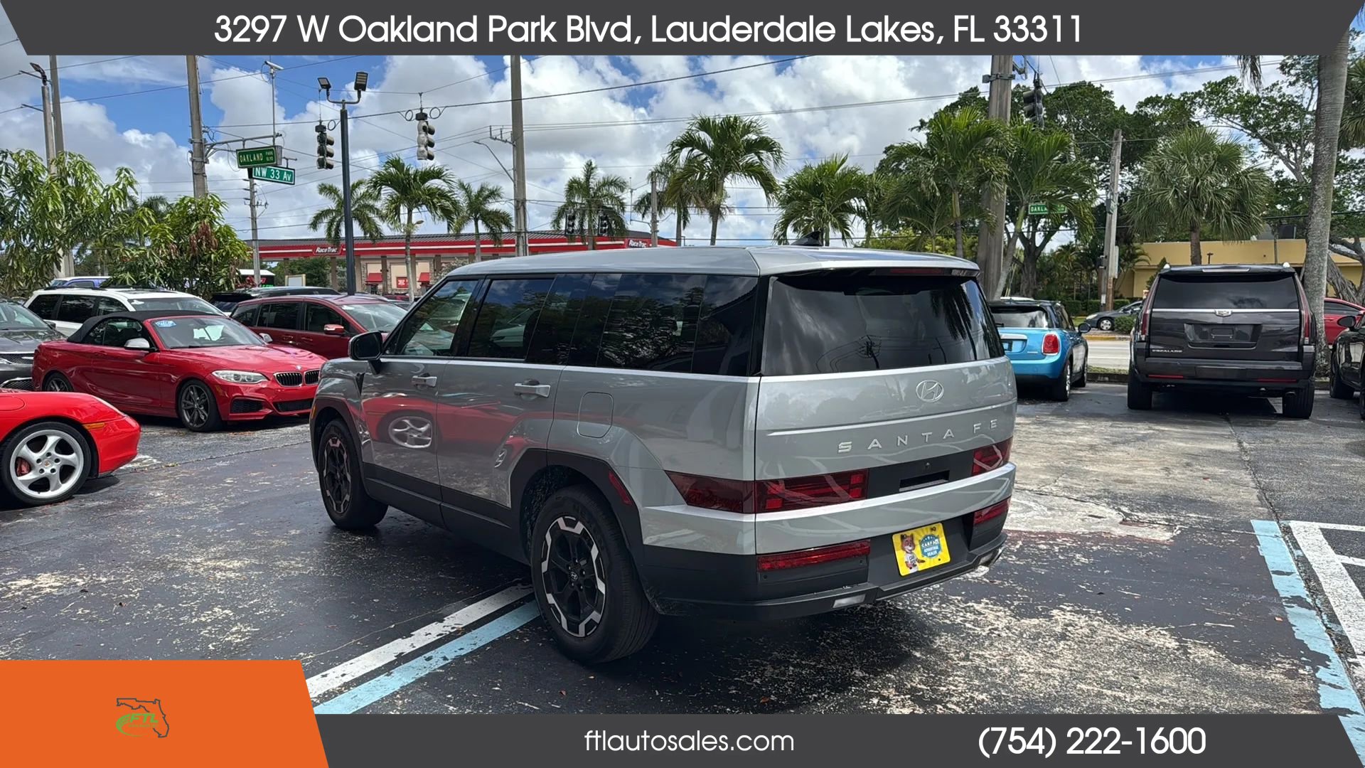 Used 2025 Hyundai Santa Fe SE FWD image 6