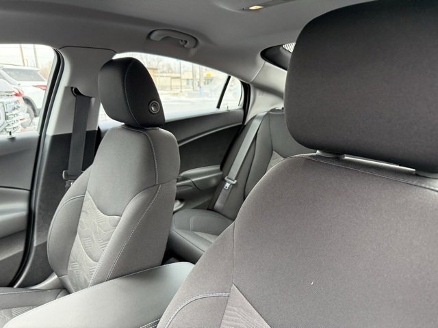 Used 2019 Chevrolet Volt LT w/ Comfort Package image 7