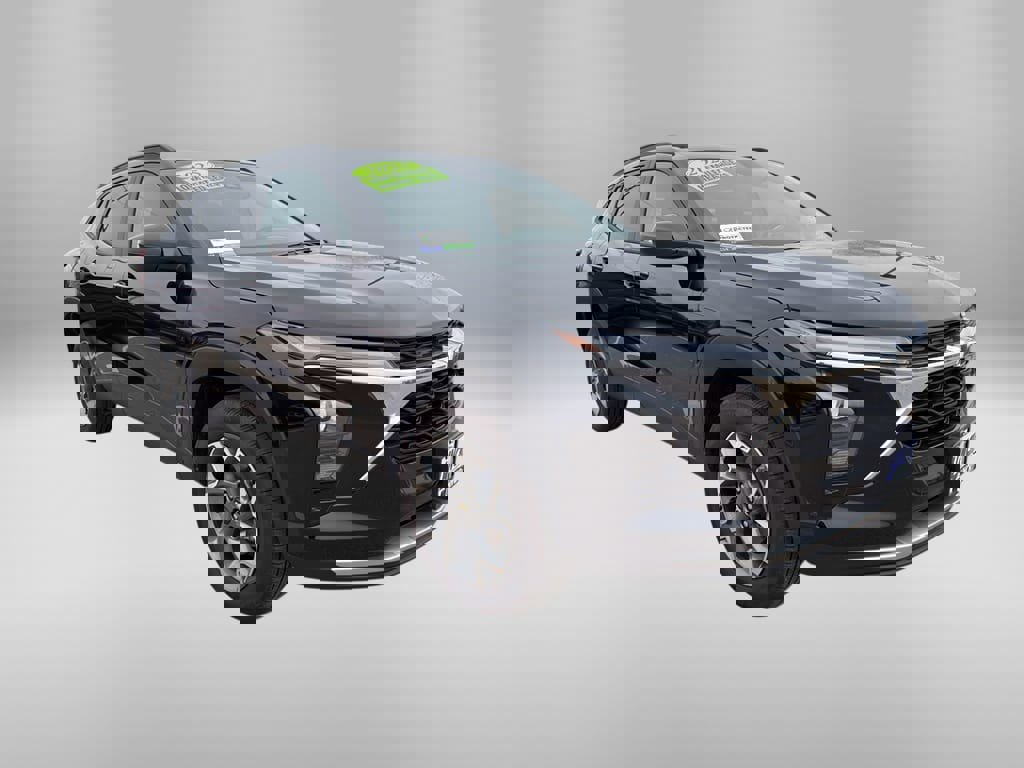 Used 2025 Chevrolet Trax LT w/ Driver Confidence Package FWD image 7