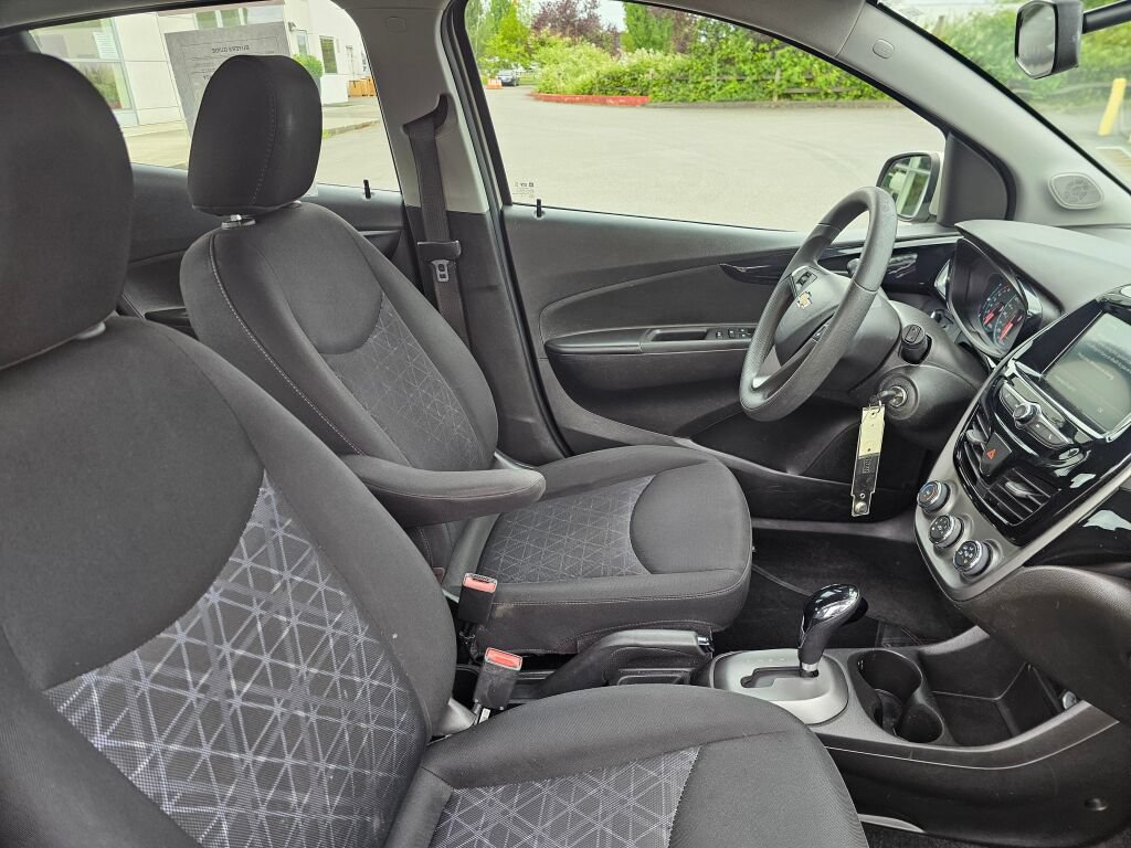 Used 2020 Chevrolet Spark LT FWD image 11