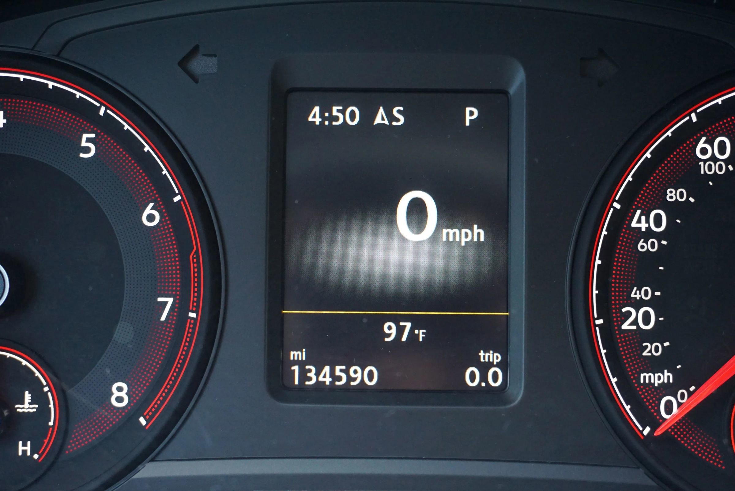 Used 2020 Volkswagen Passat 2.0T R-Line image 26