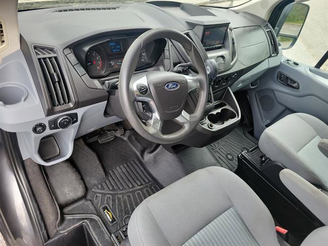 Used 2017 Ford Transit 350 XLT image 2