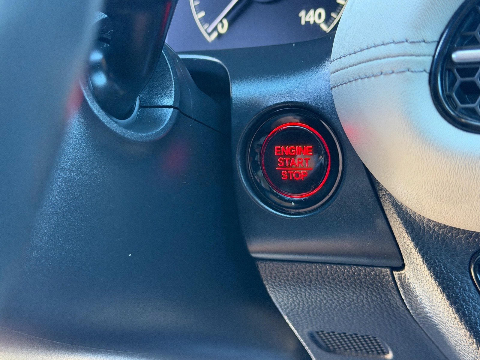 Certified 2024 Honda HR-V EX-L image 35