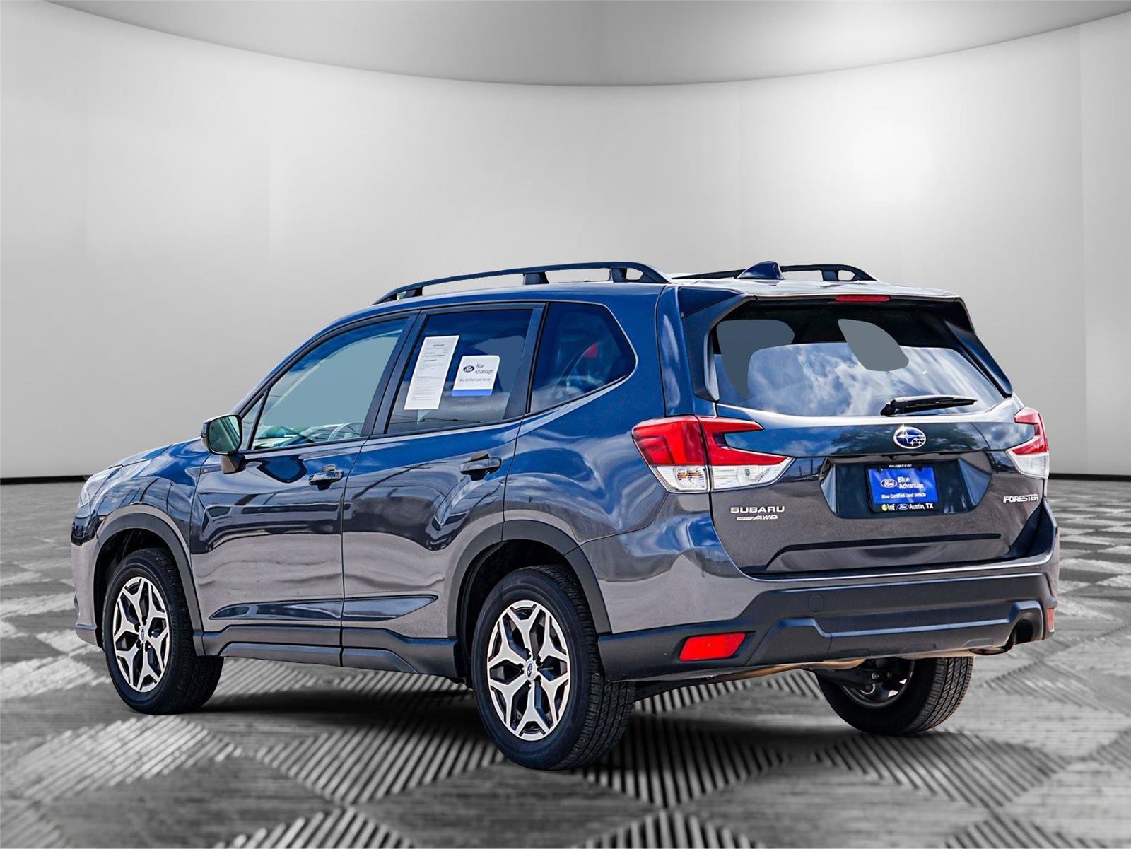 Used 2024 Subaru Forester Premium AWD/4WD image 6