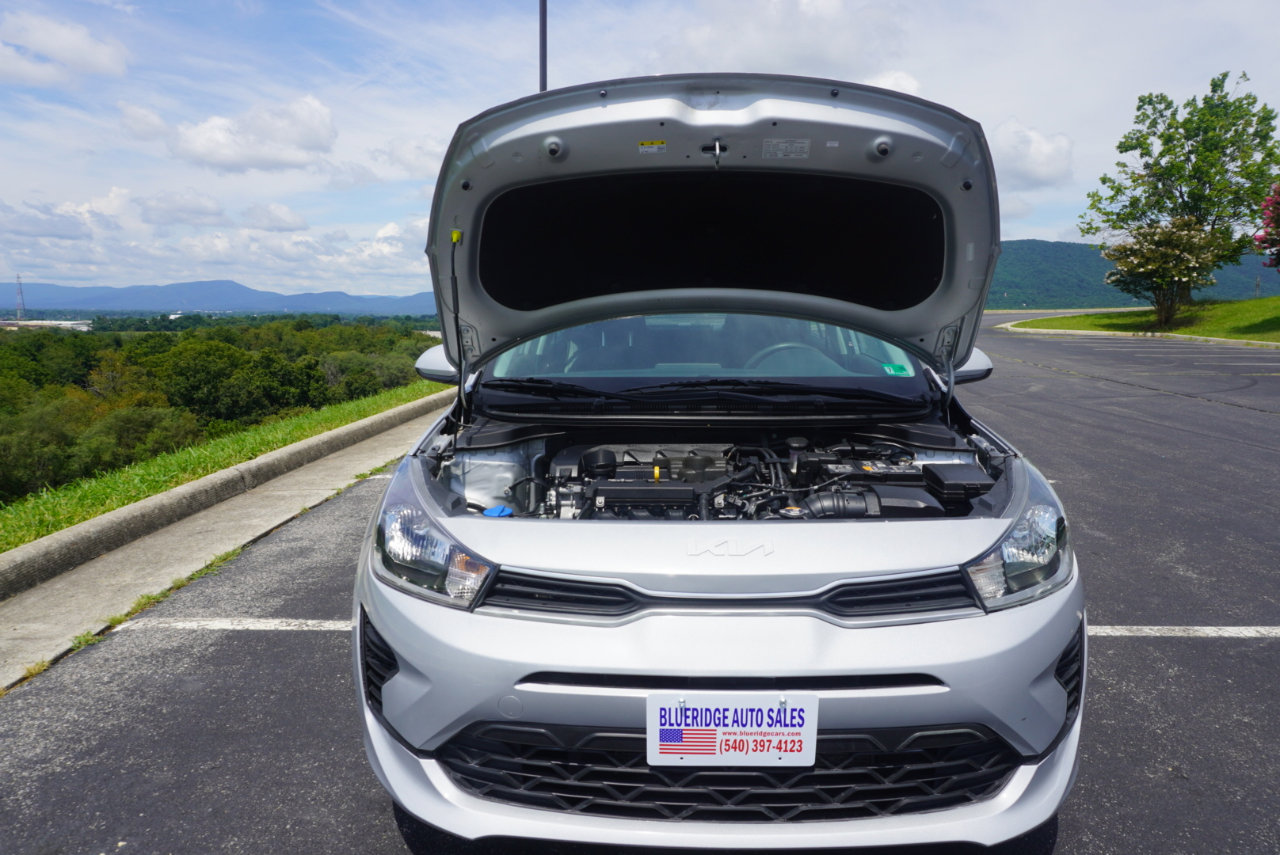 Used 2023 Kia Rio LX image 33