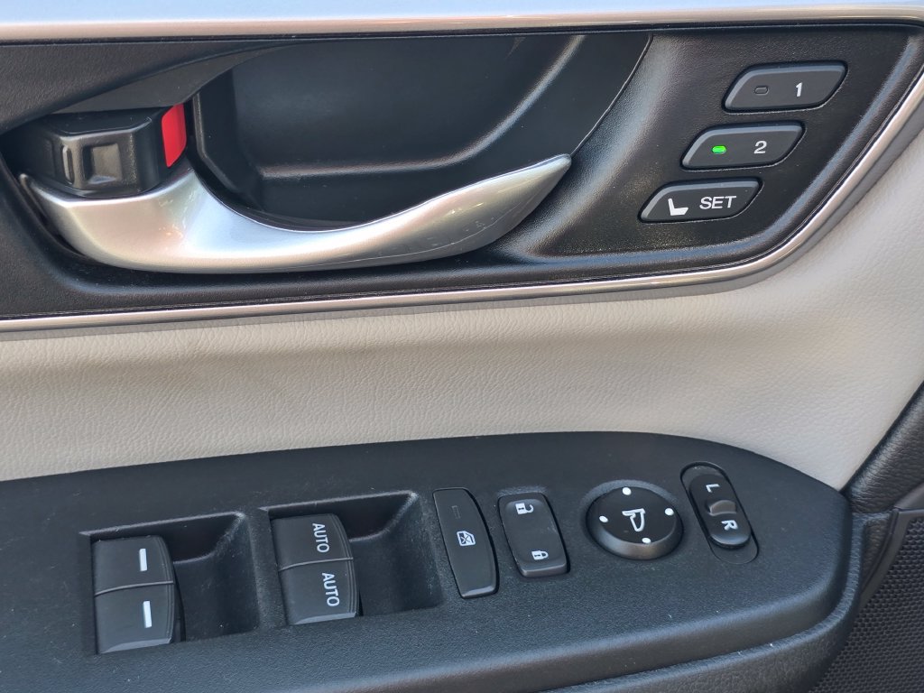 Used 2018 Honda CR-V EX-L image 28