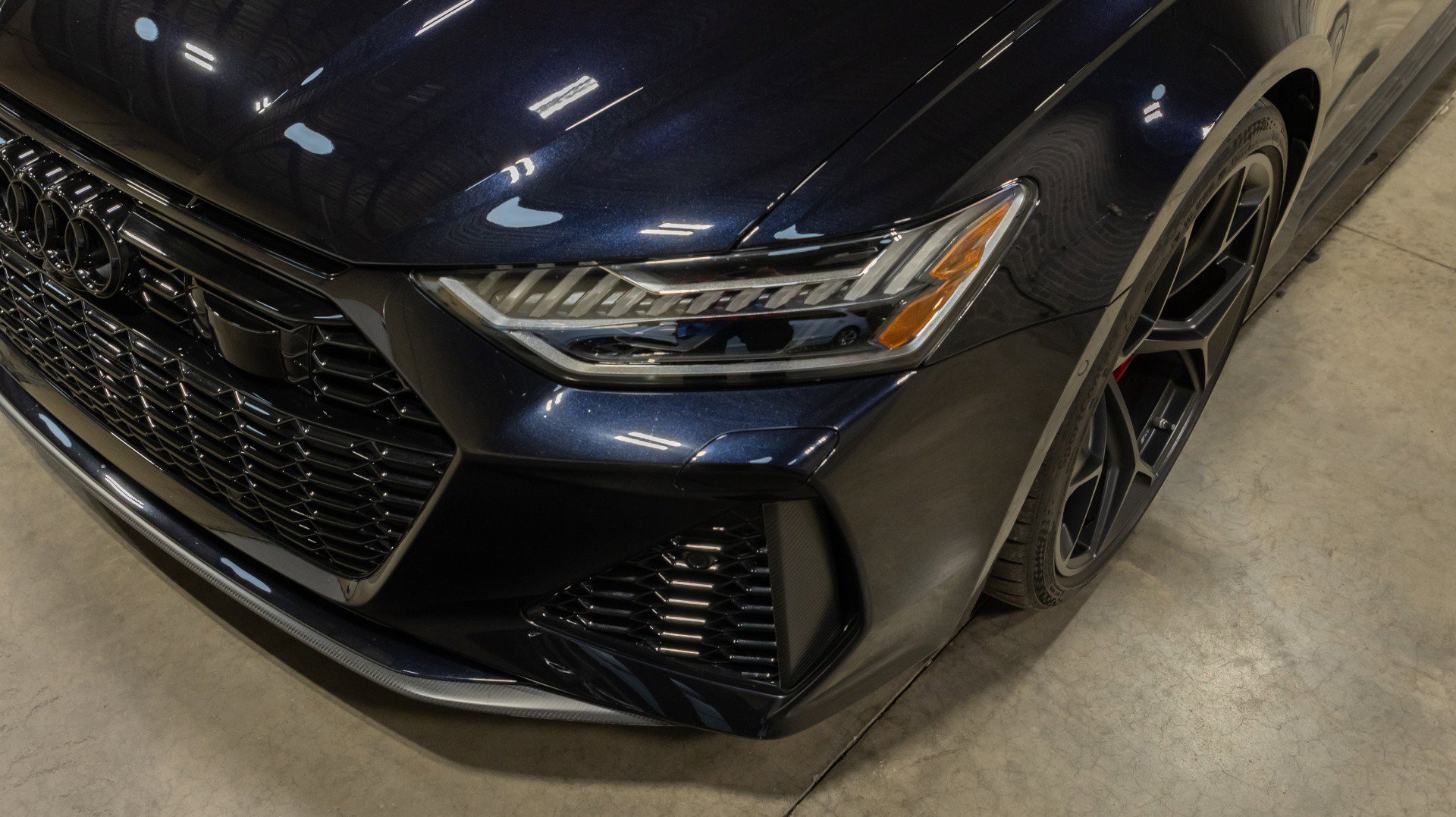 Used 2024 Audi RS 6 performance image 19