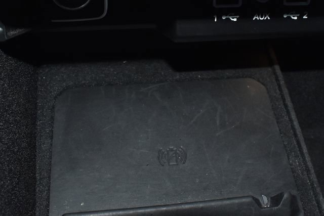 Certified 2024 Jeep Wagoneer L Series II w/ Flexible Seating Group image 20