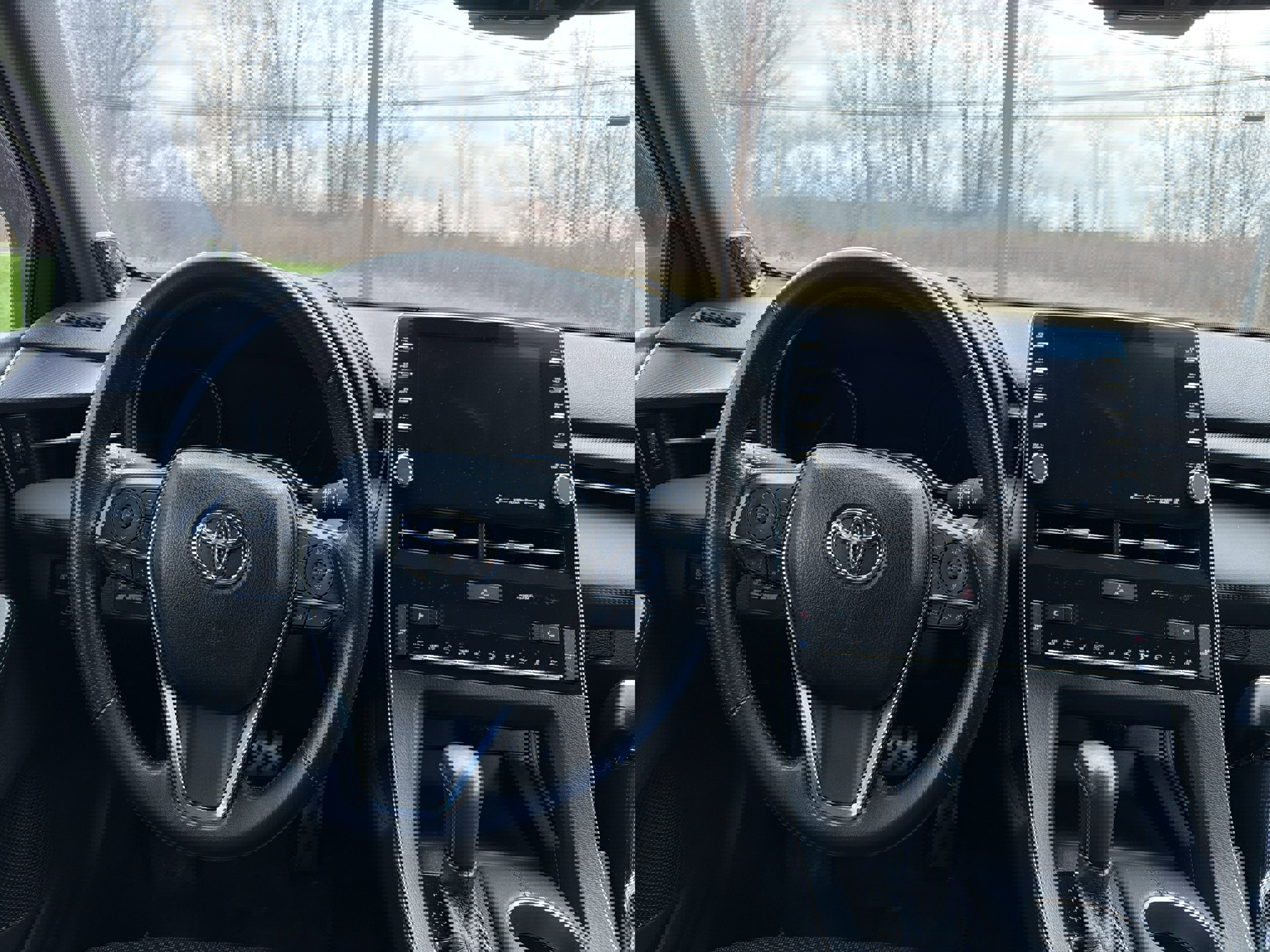 Used 2019 Toyota Avalon XSE w/ All Weather Liner Package FWD image 11