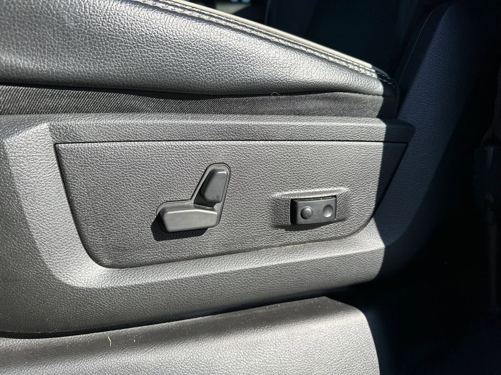 Used 2024 RAM 2500 Laramie w/ Night Edition image 21