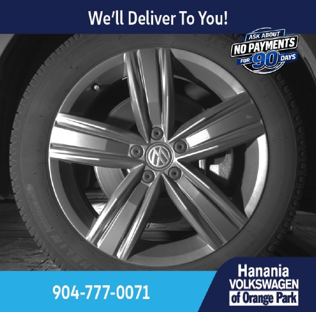 Used 2020 Volkswagen Tiguan SEL FWD image 28
