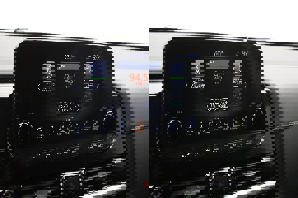 Used 2023 Nissan Pathfinder SL image 21