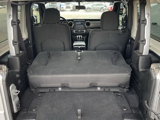 Used 2022 Jeep Wrangler Sport S image 7