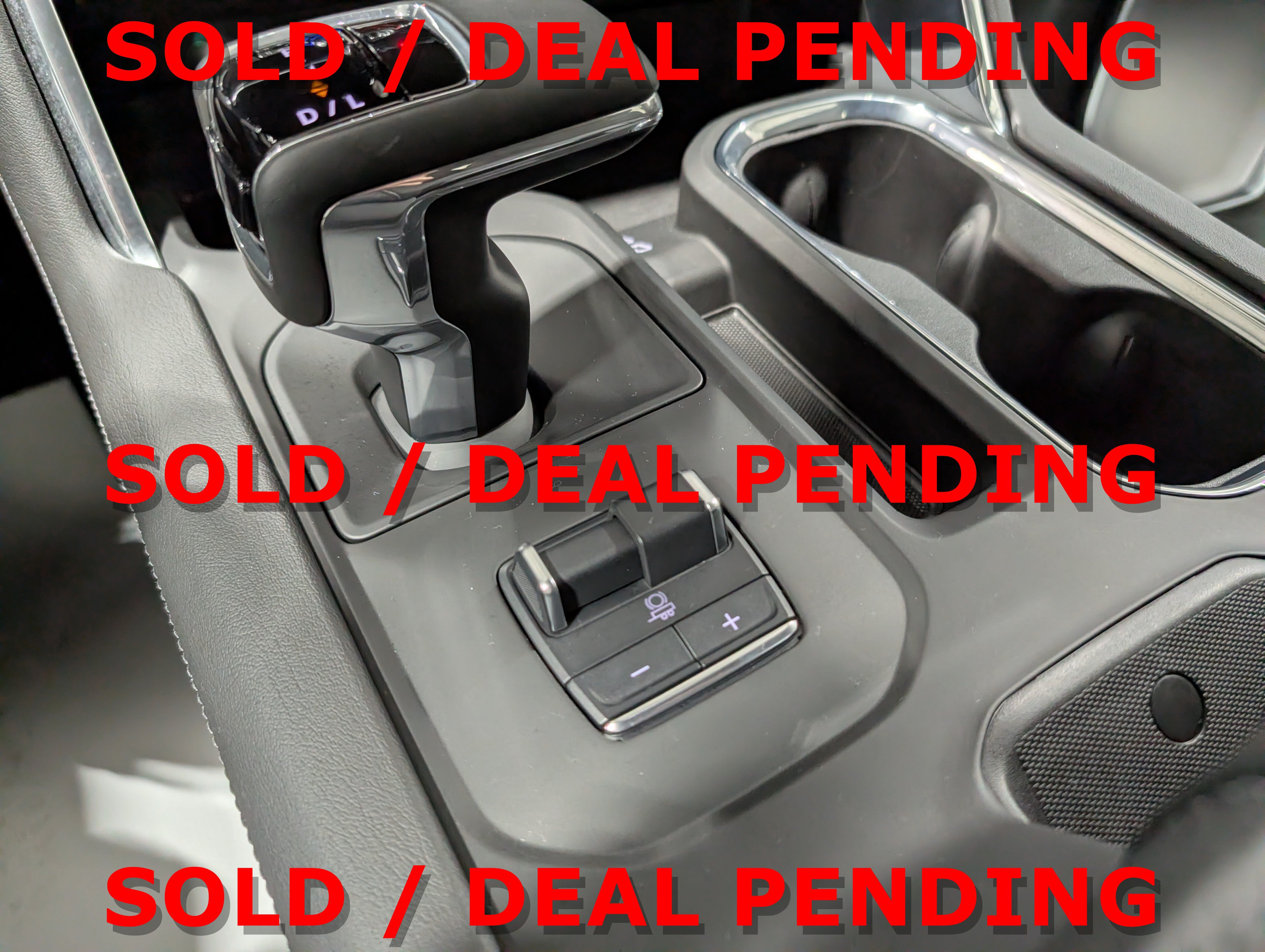 Used 2025 GMC Sierra 1500 Denali w/ Denali Reserve Package AWD/4WD image 26