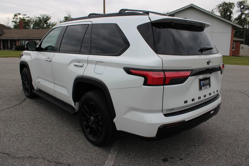 Used 2025 Toyota Sequoia Limited image 7