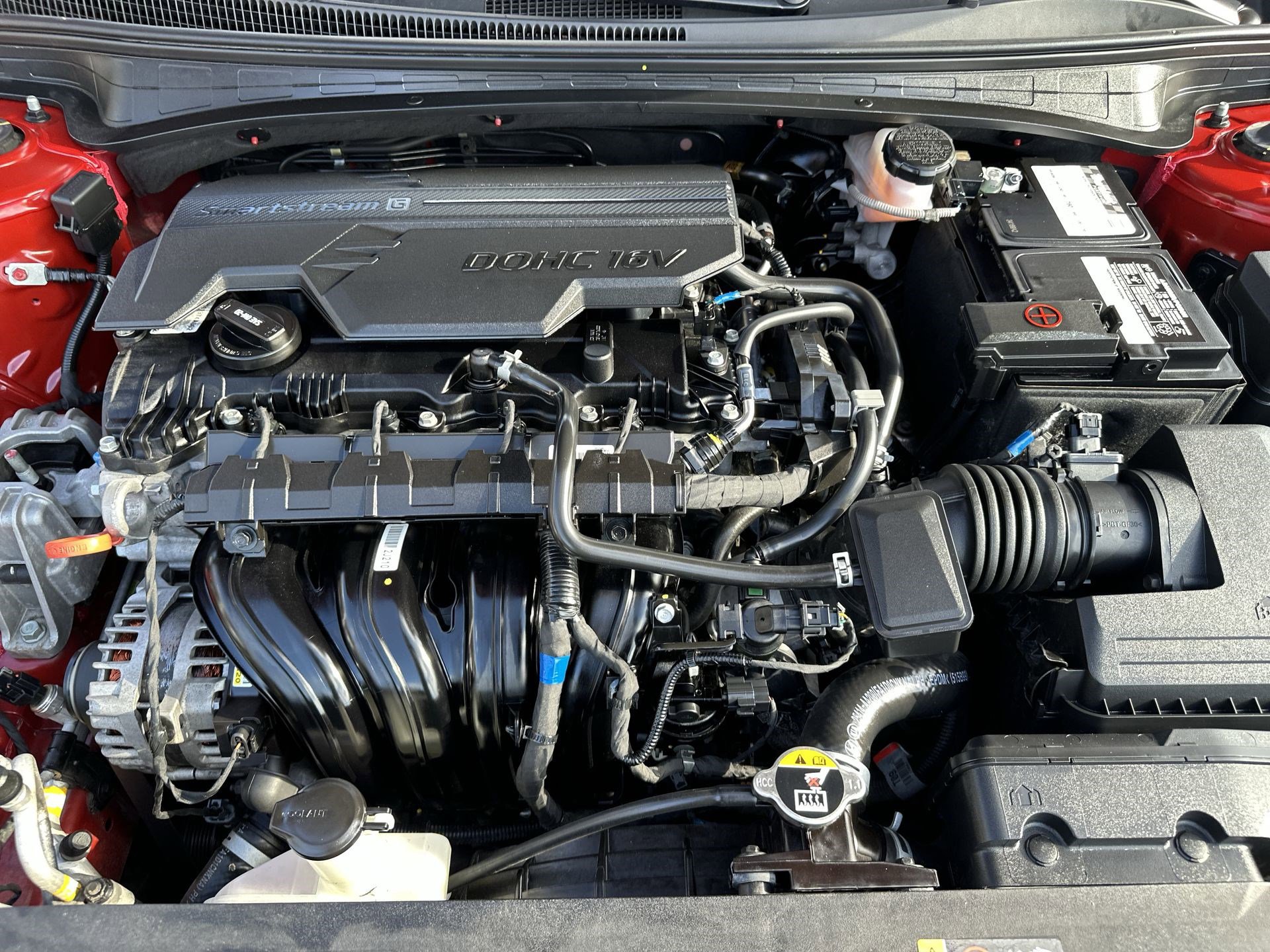 Used 2022 Hyundai Elantra SE FWD image 17
