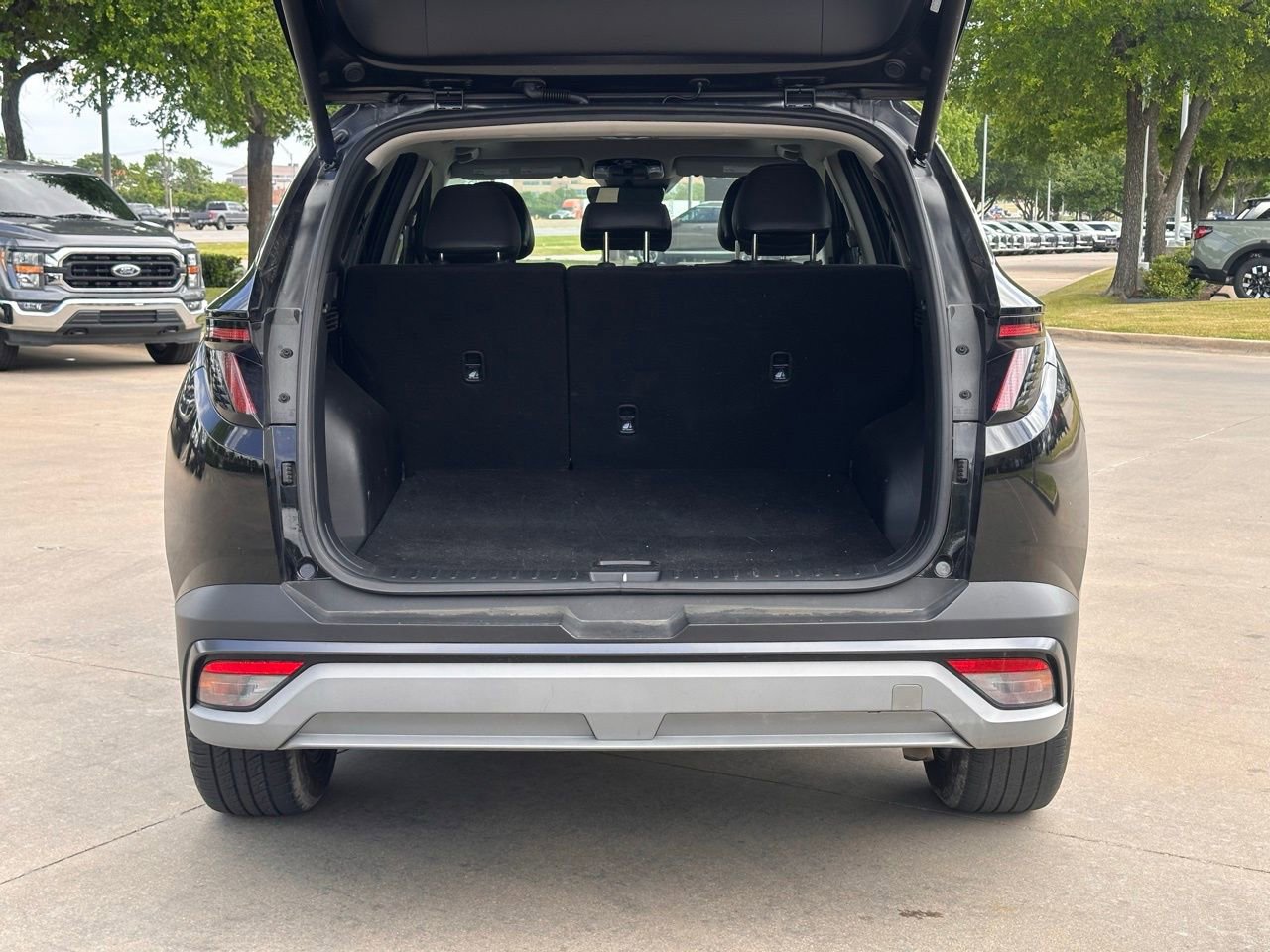 Used 2025 Hyundai Tucson SEL FWD image 16