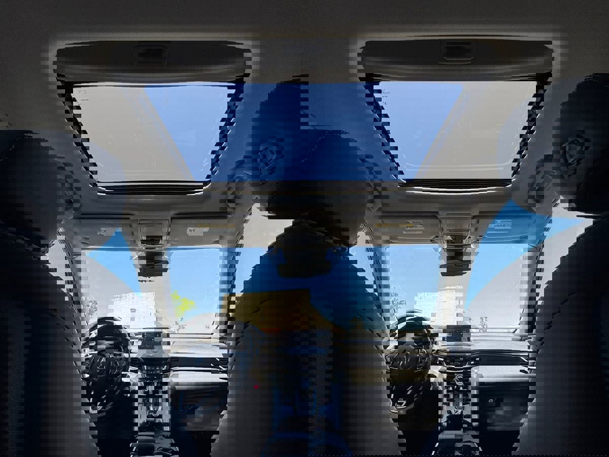 Used 2023 Acura TLX w/ Technology Package image 16