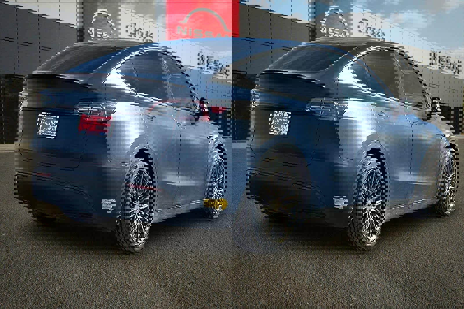 Used 2022 Tesla Model Y Performance image 3