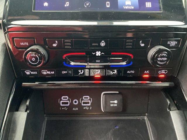 Used 2023 Jeep Grand Cherokee L Laredo RWD image 14