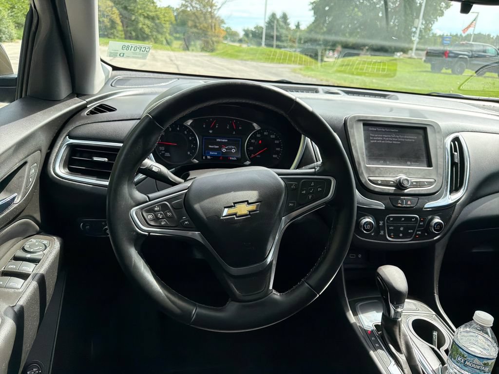 Used 2023 Chevrolet Equinox LT FWD image 25