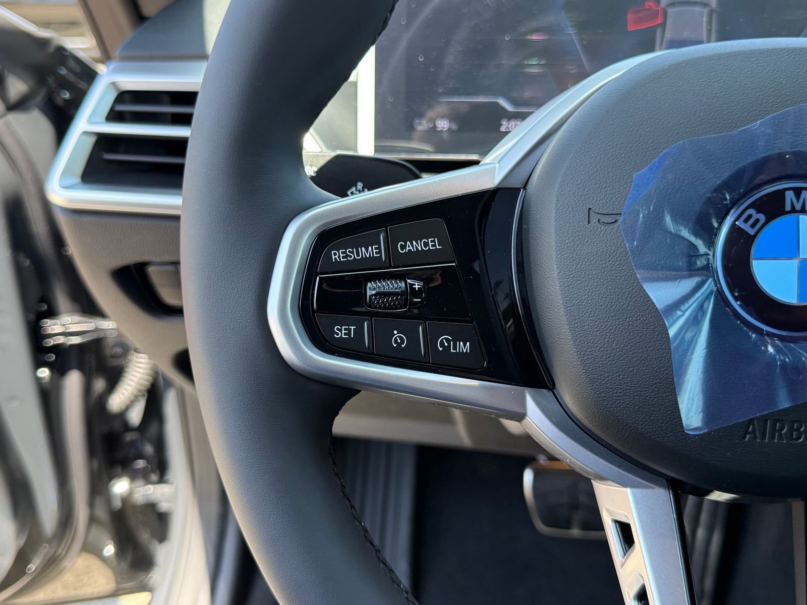 New 2026 BMW i4 eDrive40 RWD image 25