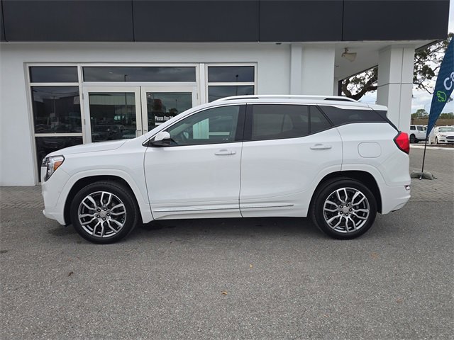 Certified 2023 GMC Terrain Denali w/ Denali Premium Package image 4