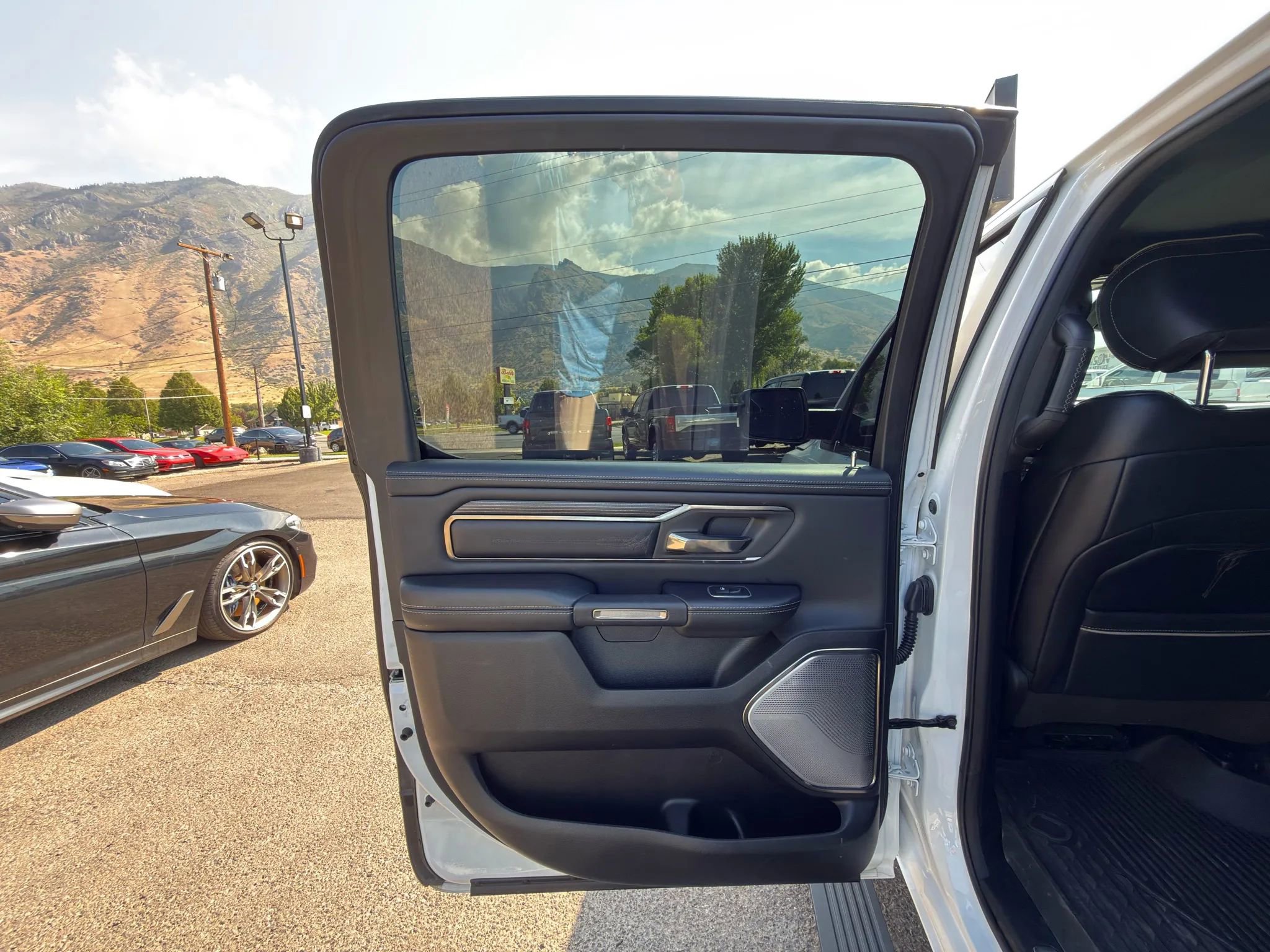 Used 2021 RAM 1500 Limited w/ Night Edition image 23