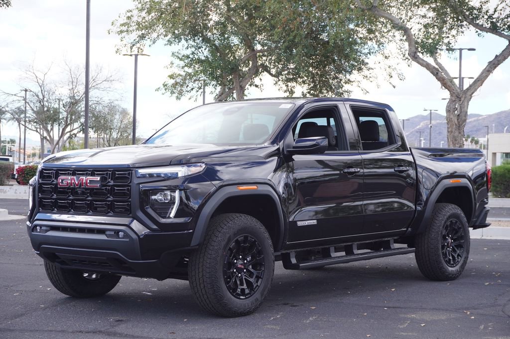 New 2026 GMC Canyon Elevation w/ Convenience Package image 4