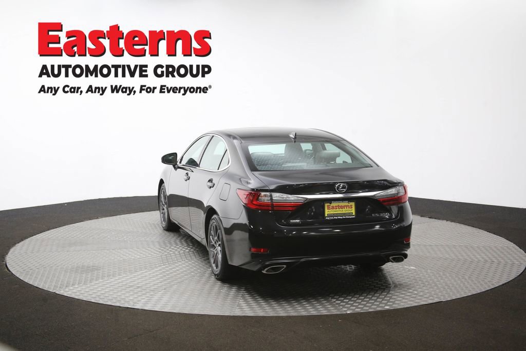 Used 2018 Lexus ES 350 350 w/ Luxury Package w/Wood Trim image 70