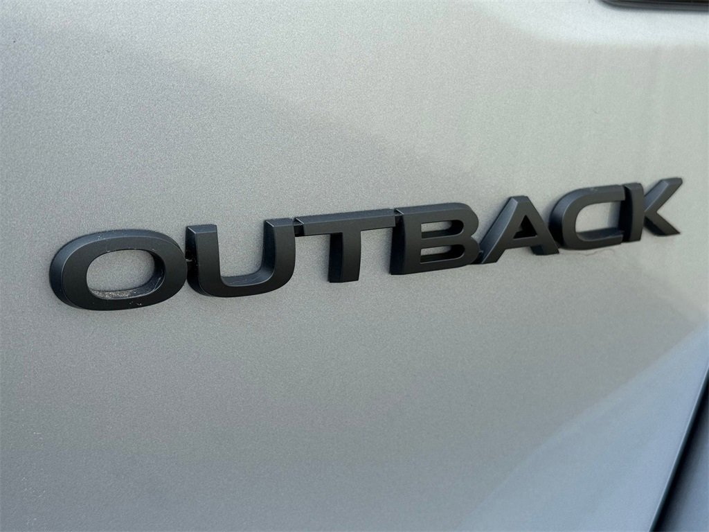 Used 2024 Subaru Outback Onyx Edition image 11