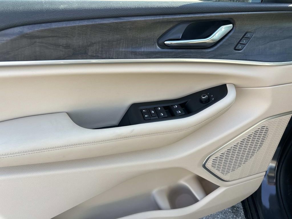 New 2026 Jeep Grand Cherokee Limited AWD/4WD image 13