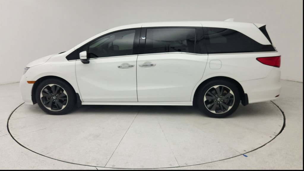 Used 2022 Honda Odyssey Elite image 4