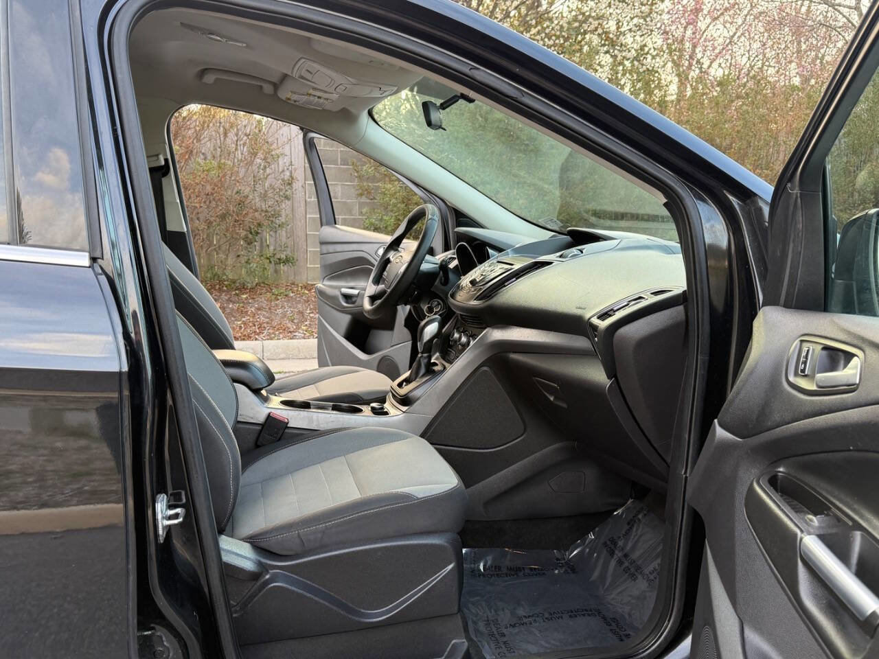 Used 2014 Ford Escape SE image 20